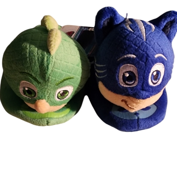 NWT PJ Masks Catboy & Gekko Slippers - Size: S  (5/6) - Picture 1 of 6
